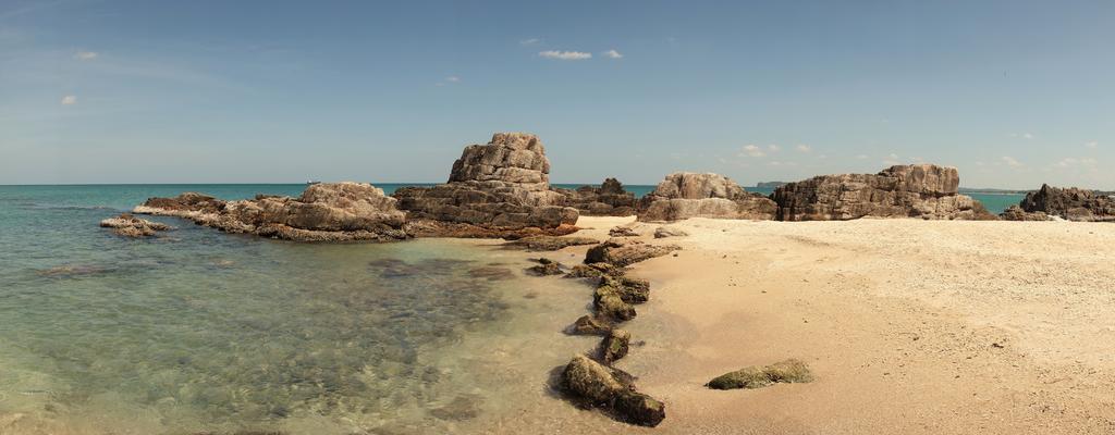 Little White House Otel Trincomalee Dış mekan fotoğraf